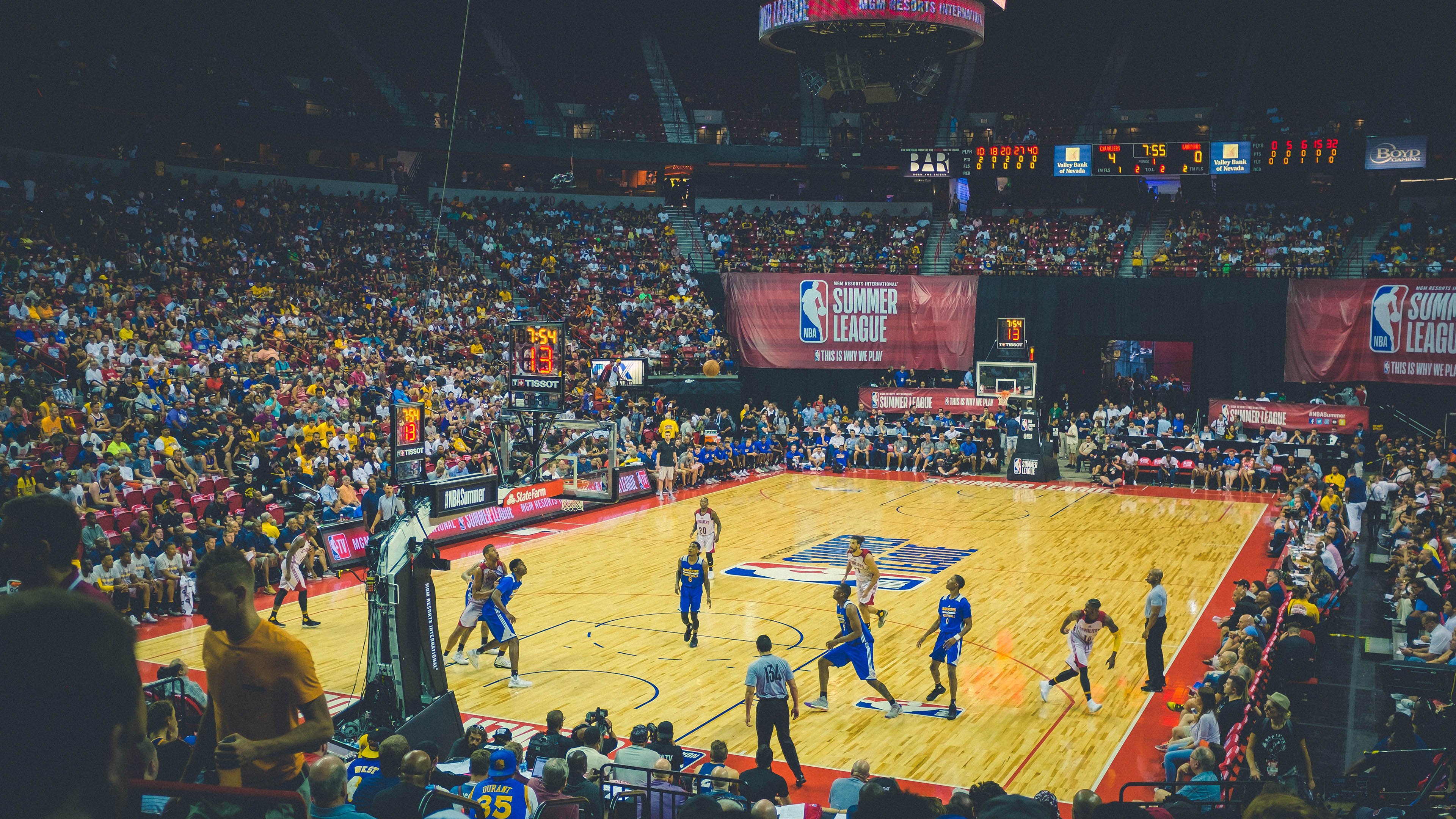 利物浦踏平阿森纳，京多安成为关键先生