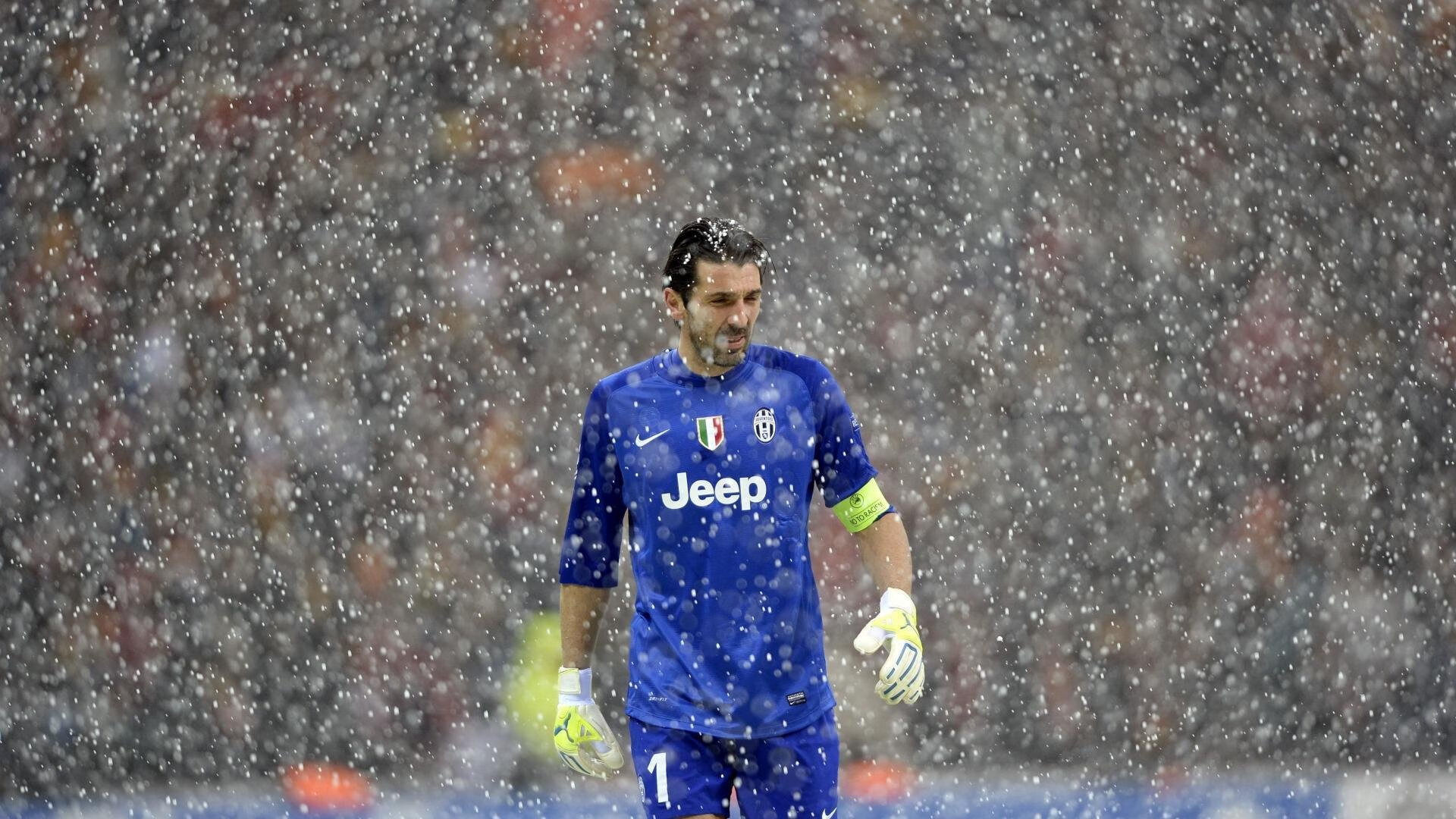 开云体育-伊布评分拉满之夜，当过时巨星照亮韩国足球的荆棘之路